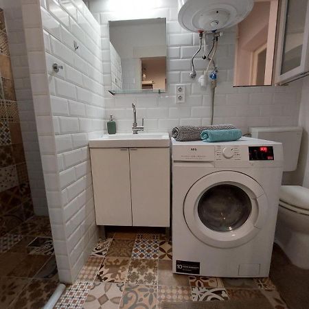 Roland Apartment - Nepliget บูดาเปสต์ ภายนอก รูปภาพ